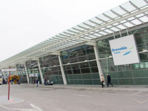 comment aller à l'aéroport de grenoble